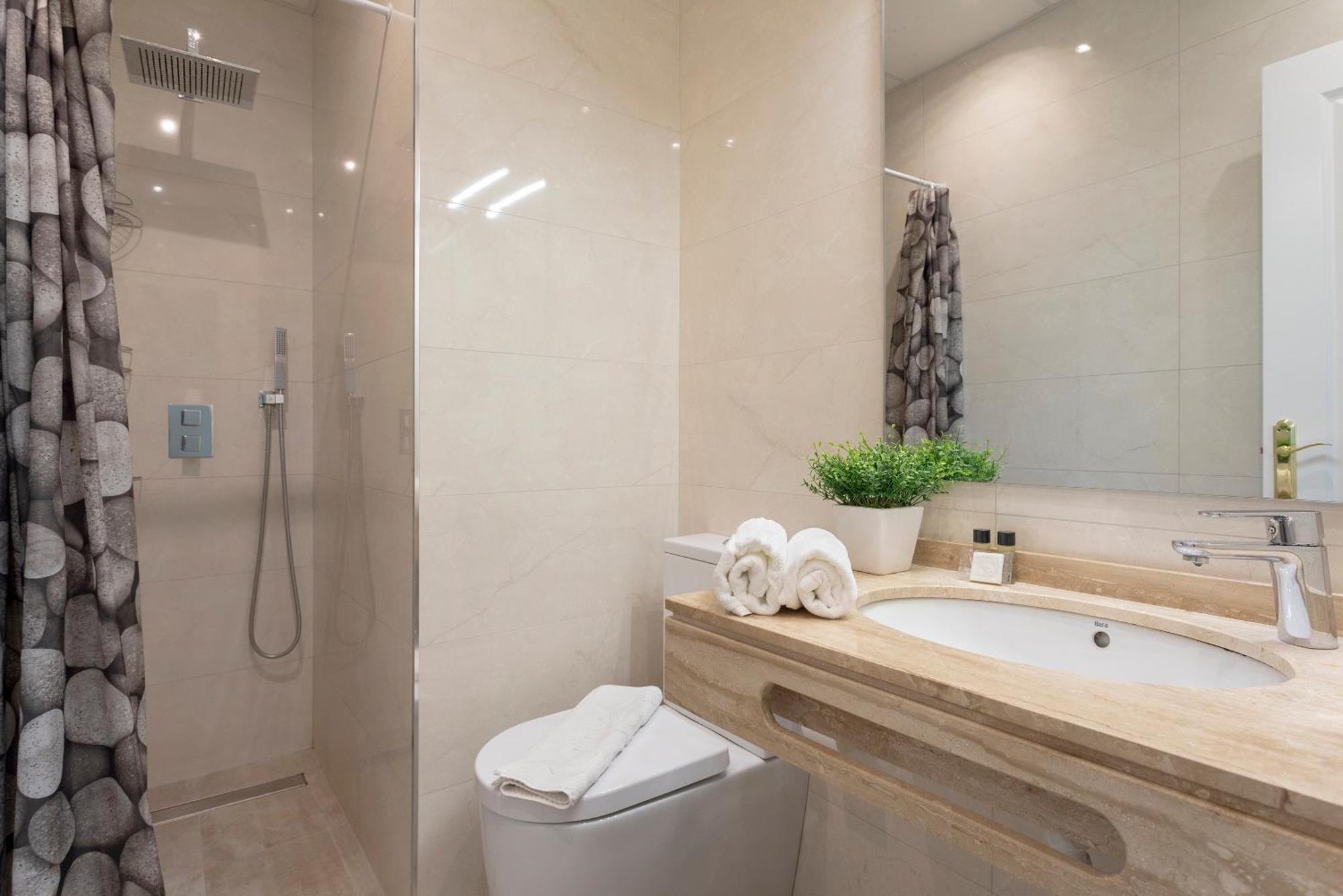 Apartamento Reformado En Malaga Centro By Rent Me Exterior foto